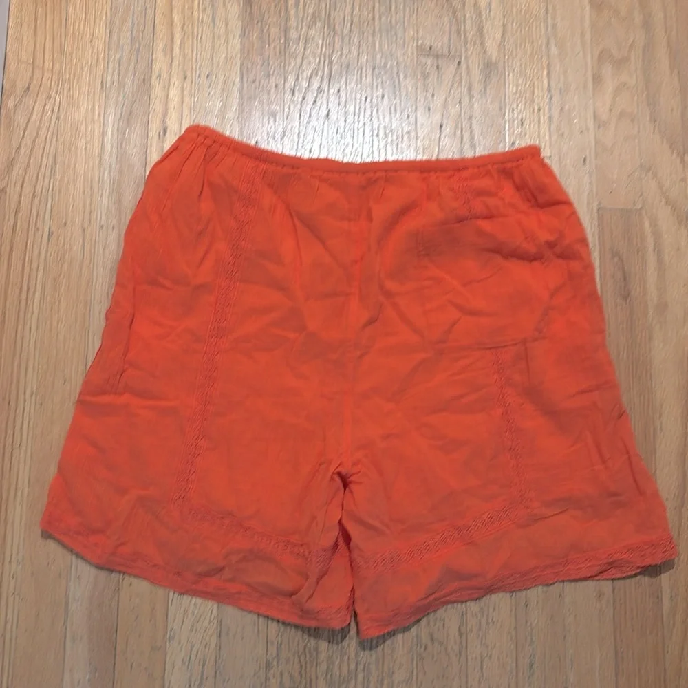NWOT Free People orange gauze and lace detail Shorts - M